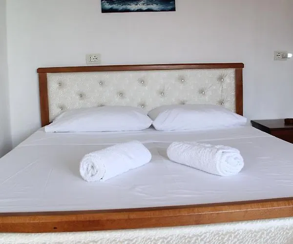 Hotel Italia 3*