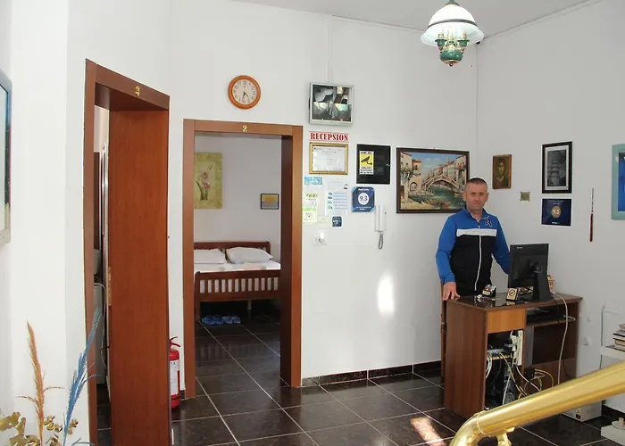 Italia Hotel 3*