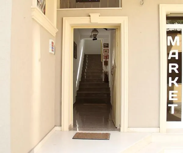 Italia Hotel 3*