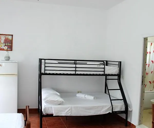 Italia Hotel 3*